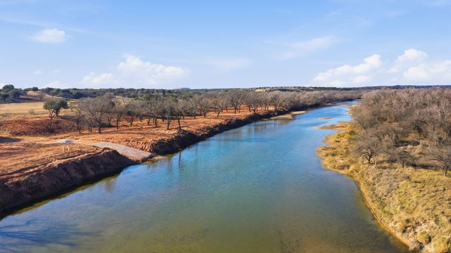10501 Mitchell Bend Court, Granbury, TX 76048