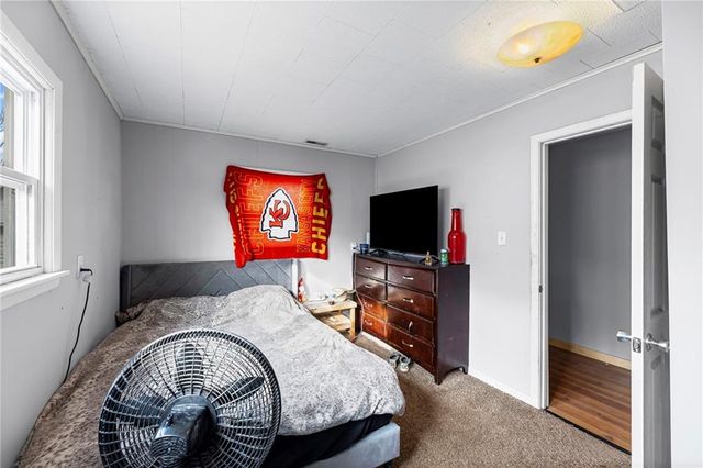 140 Walnut Avenue, Osawatomie, KS 66064