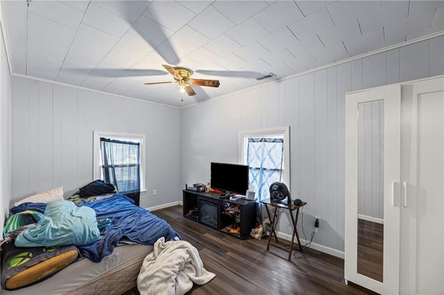 140 Walnut Avenue, Osawatomie, KS 66064