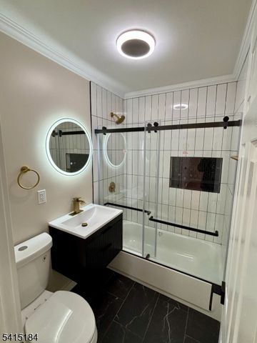 9 Joan Pl, Clifton City, NJ 07012