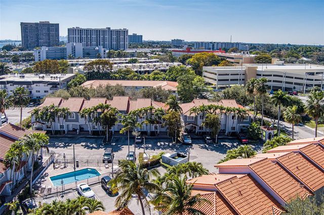 11647 NE 18th Dr 11647, North Miami, FL 33181