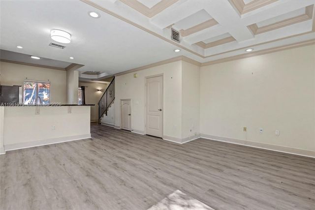 11647 NE 18th Dr 11647, North Miami, FL 33181