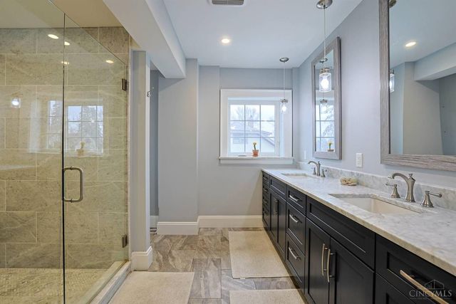 5835 Montgomery Road, Cincinnati, OH 45212