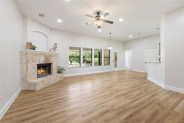 13732 Ferrill Creek Road, Bryan, TX 77808