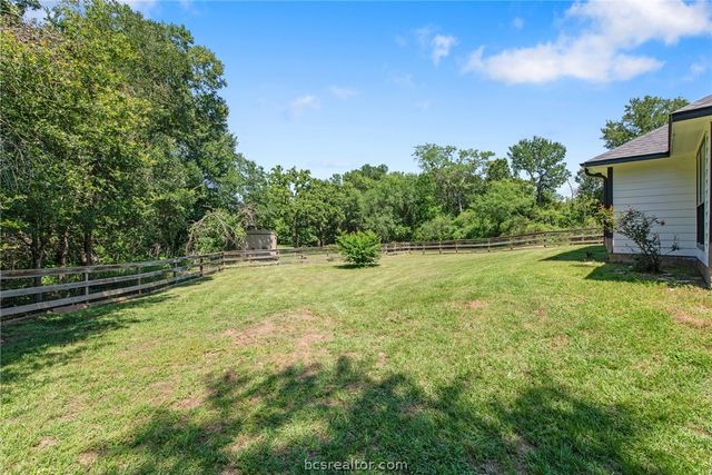 13732 Ferrill Creek Road, Bryan, TX 77808