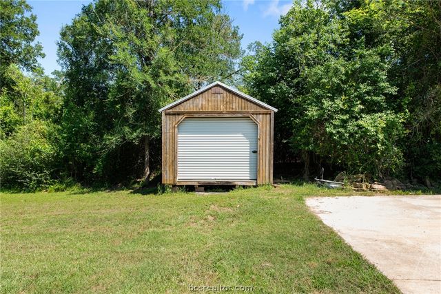 13732 Ferrill Creek Road, Bryan, TX 77808