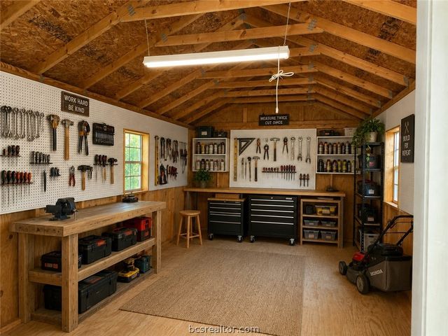 13732 Ferrill Creek Road, Bryan, TX 77808