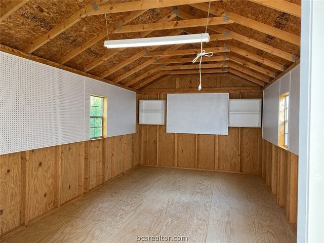 13732 Ferrill Creek Road, Bryan, TX 77808