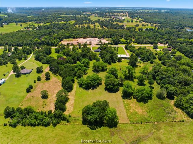 13732 Ferrill Creek Road, Bryan, TX 77808