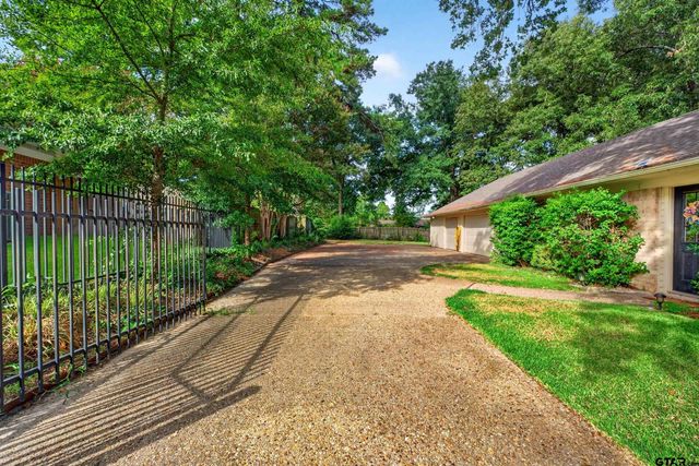 4601 Gretna Green Lane, Tyler, TX 75703