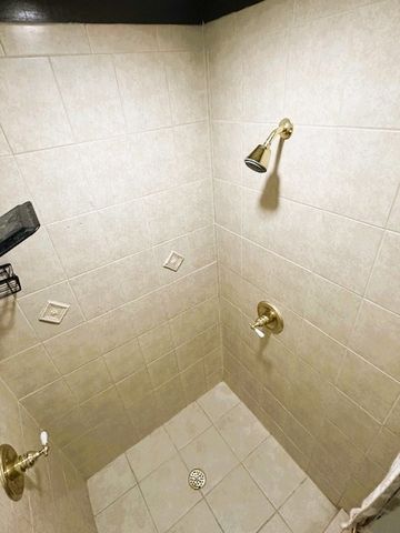 2701 Cox Mill Rd, Hopkinsville, KY 42240