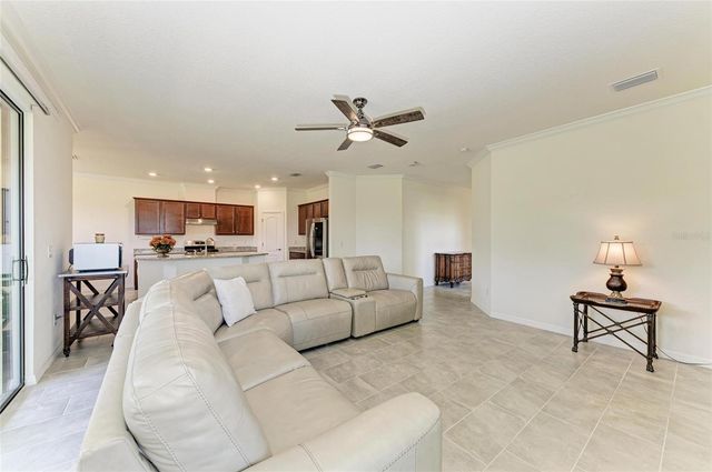 10111 MALACHITE DRIVE, Bradenton, FL 34211