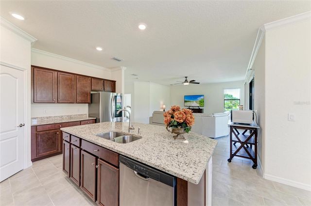 10111 MALACHITE DRIVE, Bradenton, FL 34211