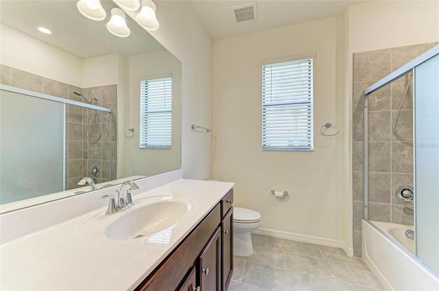 10111 MALACHITE DRIVE, Bradenton, FL 34211