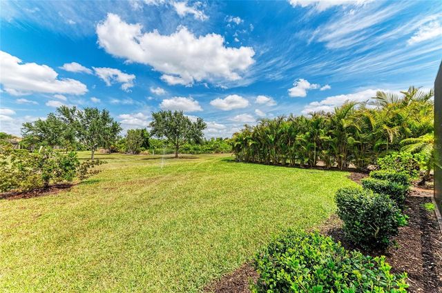 10111 MALACHITE DRIVE, Bradenton, FL 34211
