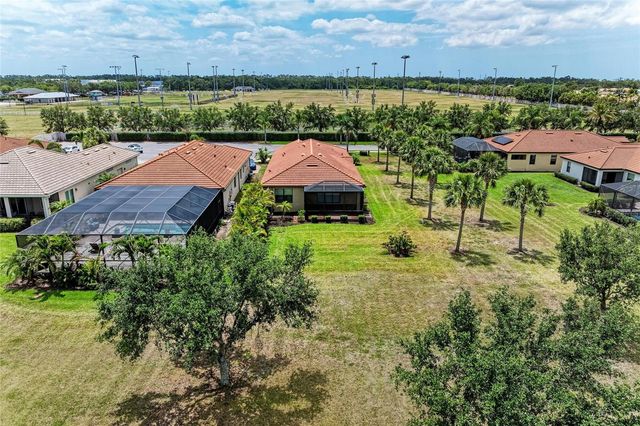 10111 MALACHITE DRIVE, Bradenton, FL 34211