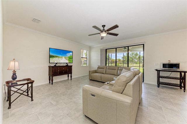10111 MALACHITE DRIVE, Bradenton, FL 34211