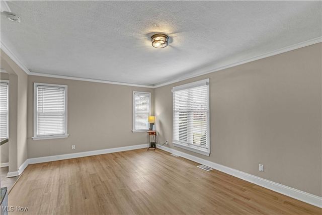 4203 Yorkshire Avenue, Parma, OH 44134