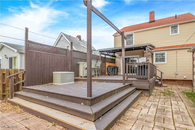 4203 Yorkshire Avenue, Parma, OH 44134