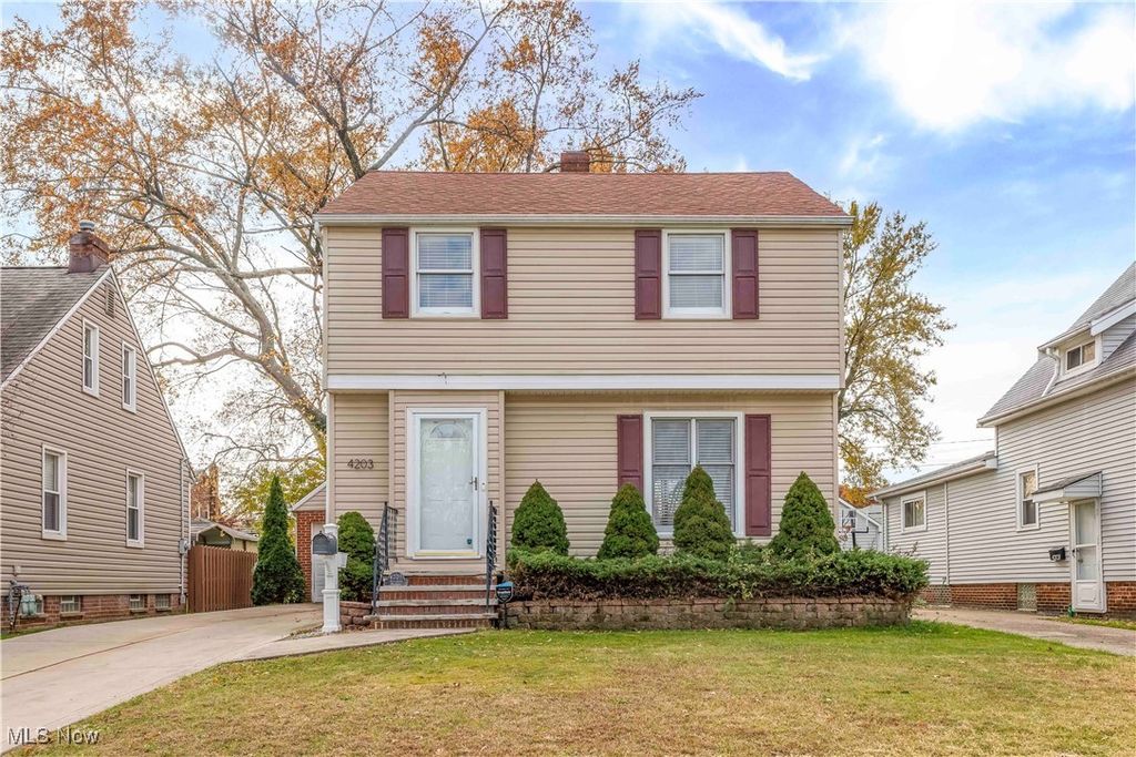 4203 Yorkshire Avenue, Parma, OH 44134