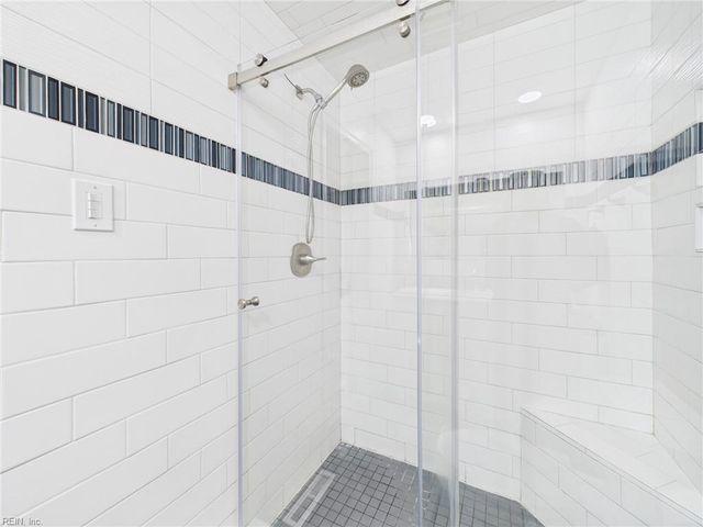 313 Mapleshore DR, Chesapeake, VA 23320