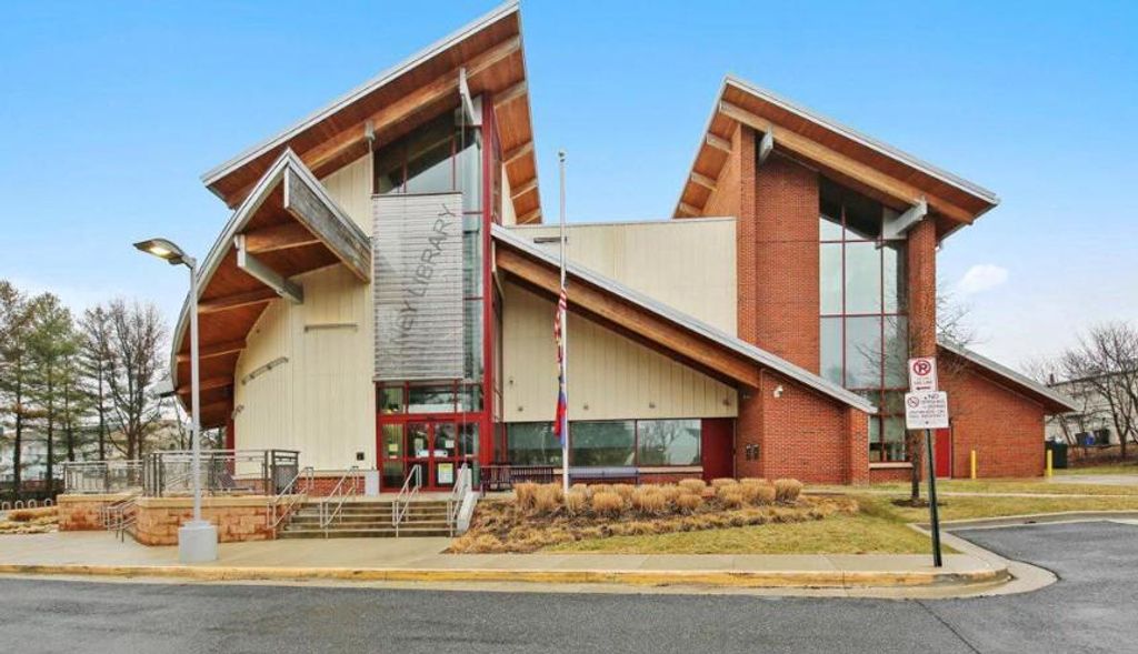Image 18 of property listing at 17816 BUEHLER RD #163 / 1-D-3, Olney, MD 20832