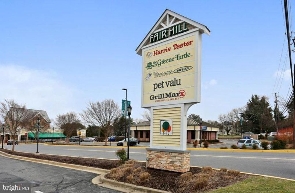 Image 19 of property listing at 17816 BUEHLER RD #163 / 1-D-3, Olney, MD 20832