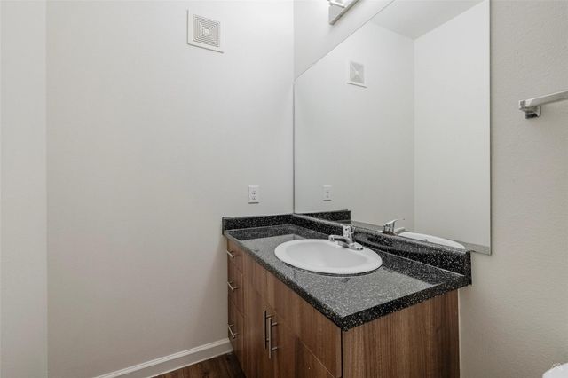 5605 Springdale RD 3-3-3402, Austin, TX 78723