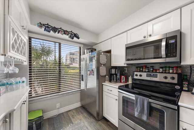6219 PALMA DEL MAR BOULEVARD S 102, St Petersburg, FL 33715