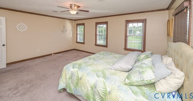 4940 White Oak Pl, Sandston, VA 23150