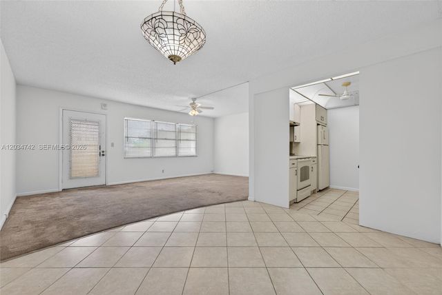 2401 Antigua Circle E3, Coconut Creek, FL 33066