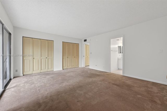 2401 Antigua Circle E3, Coconut Creek, FL 33066