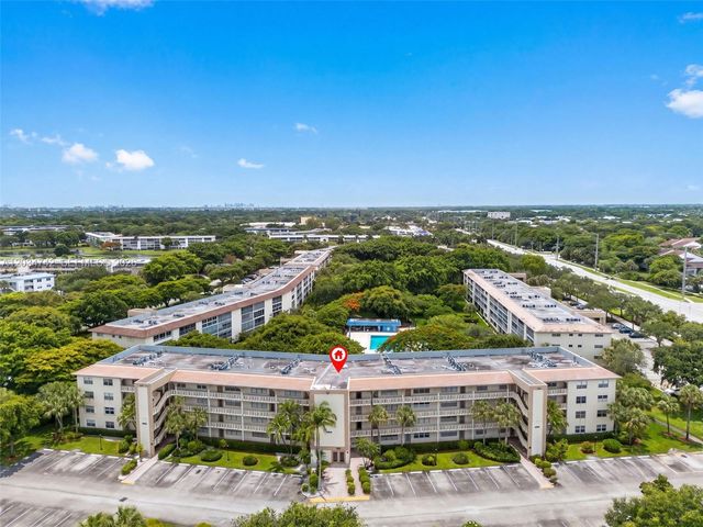 2401 Antigua Circle E3, Coconut Creek, FL 33066