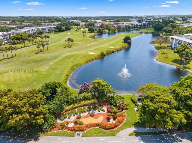 2401 Antigua Circle E3, Coconut Creek, FL 33066