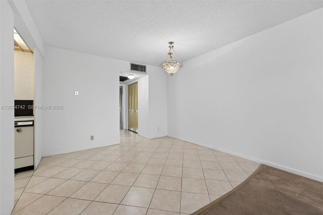 2401 Antigua Circle E3, Coconut Creek, FL 33066