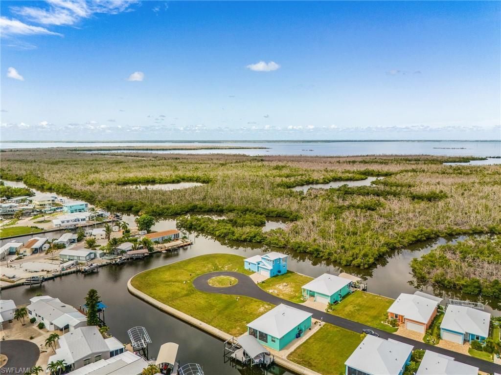 2990 Trawler LN, ST. JAMES CITY, FL 33956 — photo 3