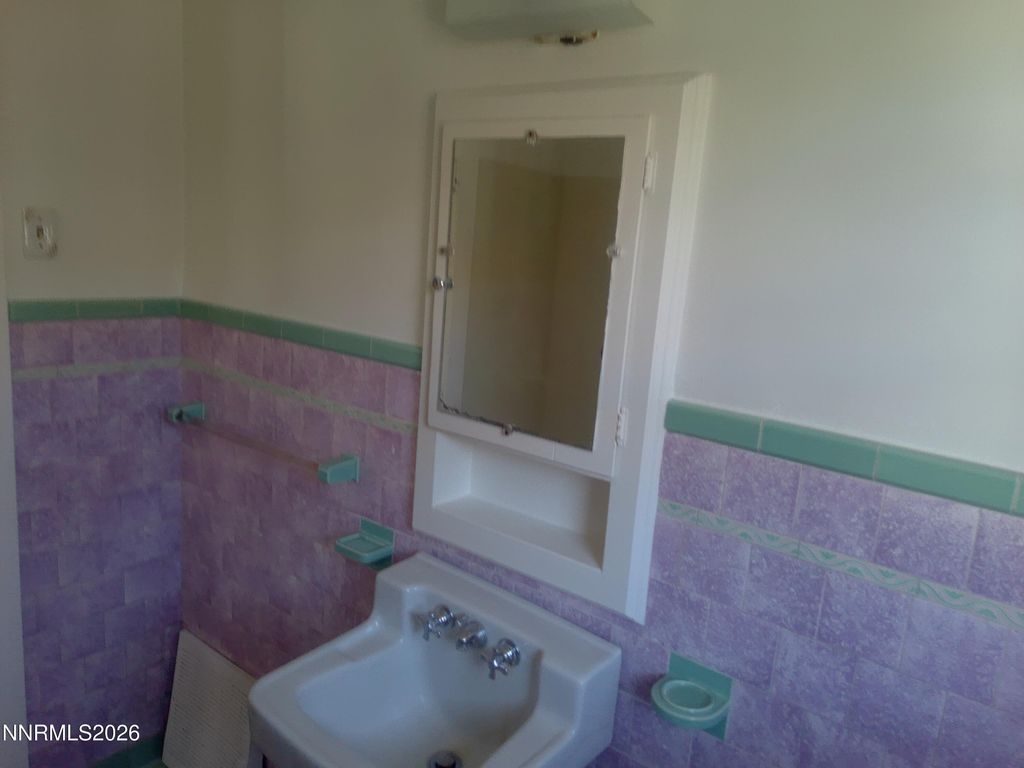 Image 13 of property listing at 138 Keystone Avenue, Reno, NV 89503