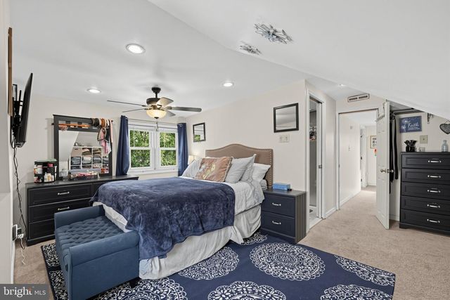 818 PRICE AVE, Glendora, NJ 08029