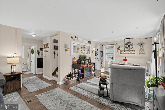 818 PRICE AVE, Glendora, NJ 08029