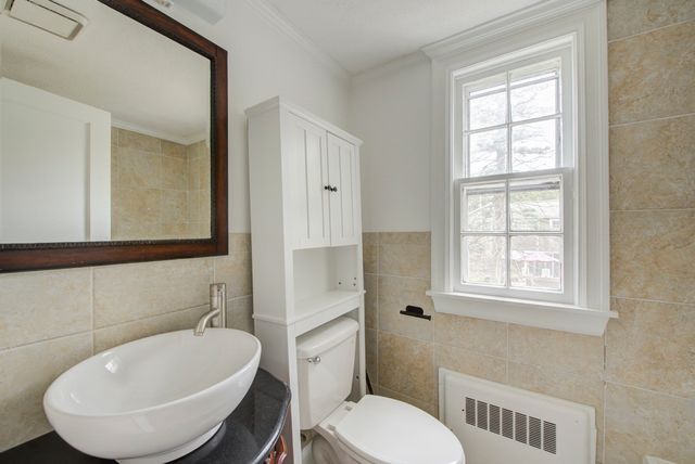 21 Sycamore Lane, Hingham, MA 02043