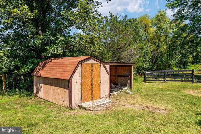 129 RIDGEWAY RD, Front Royal, VA 22630