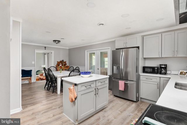 129 RIDGEWAY RD, Front Royal, VA 22630