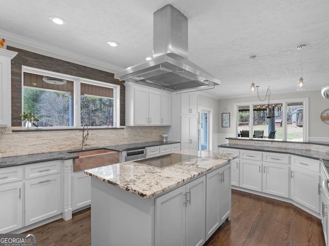 1359 Jenkins Road, Forsyth, GA 31029