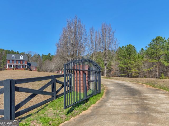 1359 Jenkins Road, Forsyth, GA 31029
