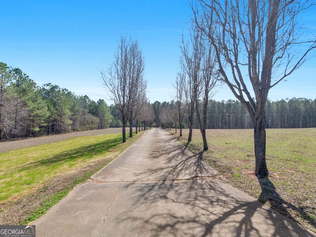 1359 Jenkins Road, Forsyth, GA 31029