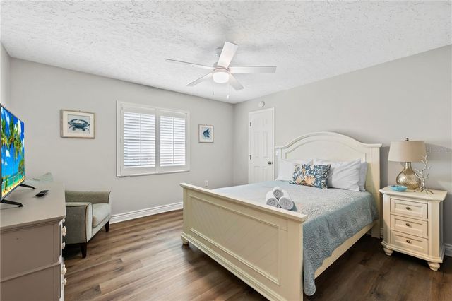4125 PINAR DRIVE, Bradenton, FL 34210