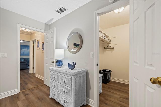 4125 PINAR DRIVE, Bradenton, FL 34210