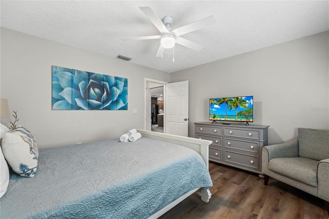 4125 PINAR DRIVE, Bradenton, FL 34210