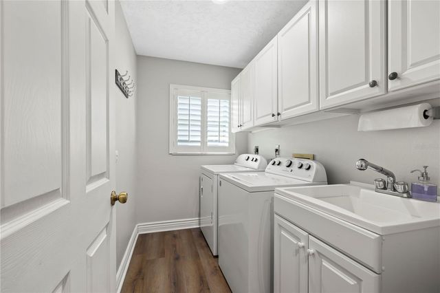 4125 PINAR DRIVE, Bradenton, FL 34210