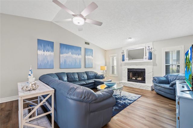 4125 PINAR DRIVE, Bradenton, FL 34210